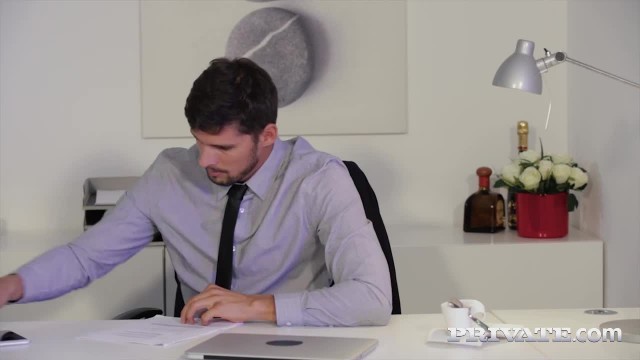 Секретарша не против секса - #2